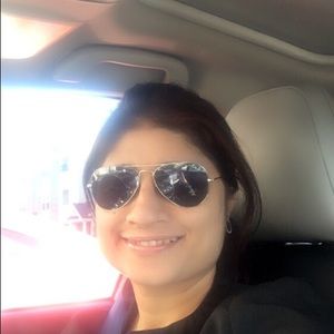 Meet your Posher, Anu